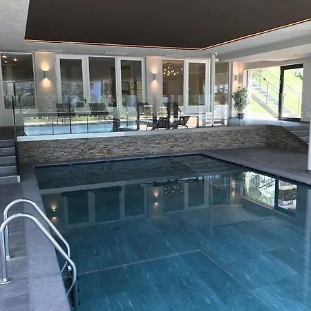 Plunger Otel